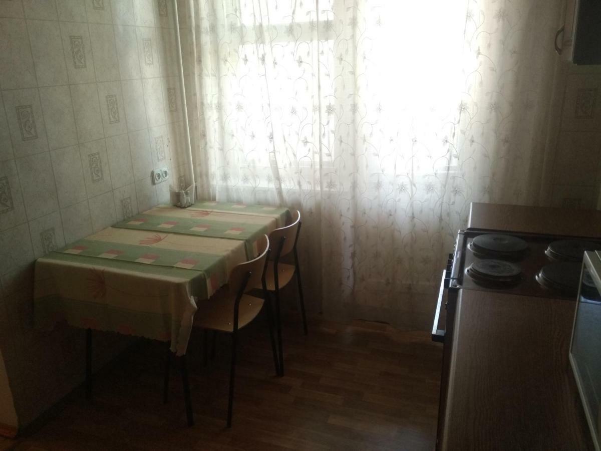 Hotel Service Predslava On Antonovicha Street Киев Екстериор снимка